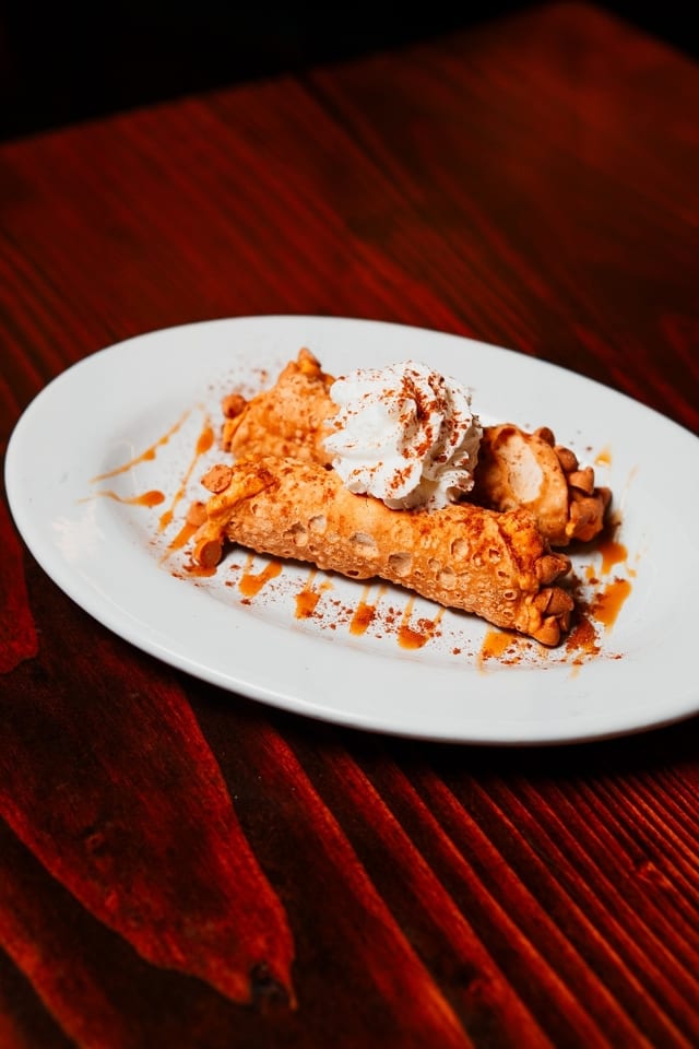 Pumpkin Spice Cannoli's.